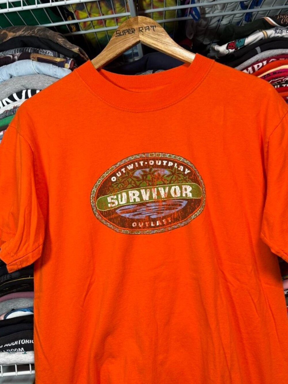 2000s Survivor Outwit Outplay Outlast tv show promo t shirt orange
